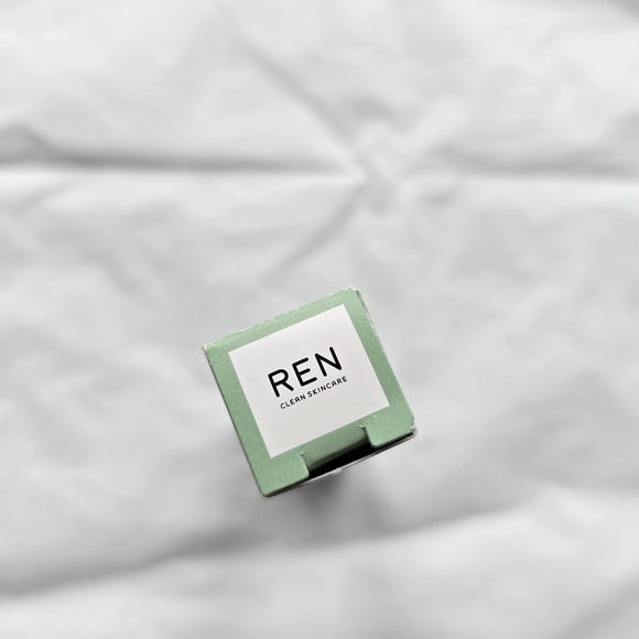 🍒 5/$20 new REN Clean Skincare Evercalm Global Protection Day Cream Deluxe Mini - Picture 6 of 8